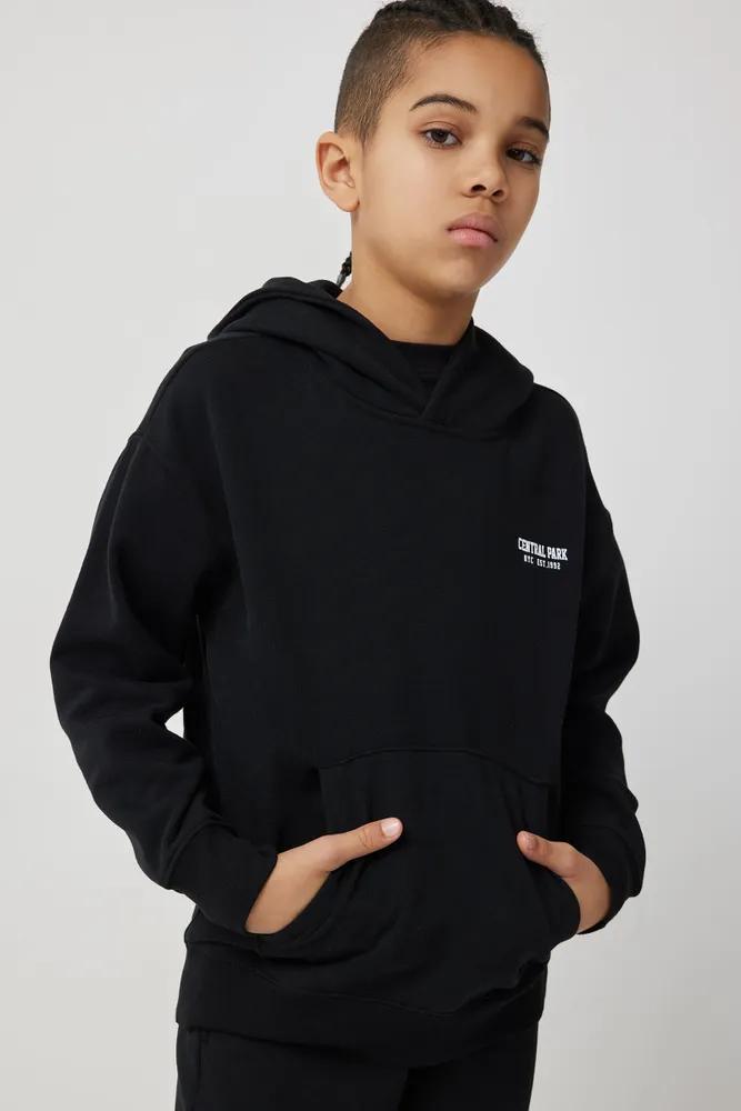 Ardene Kids New York Hoodie in Black | Size Small | Polyester/Cotton | Fleece-Lined