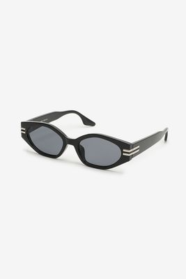 Ardene Oval Frame Sunglasses in Black