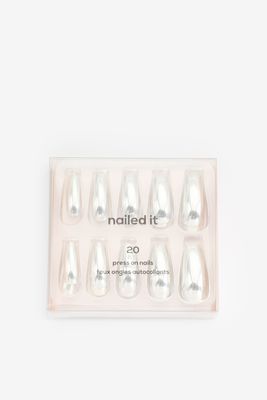 Ardene Pack of Silver Fake Nails