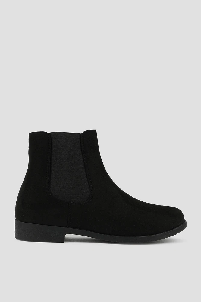 Ardene Chelsea Boots in | Size | Faux Leather/Faux Suede | Eco-Conscious