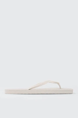 Ardene Square Toe Flip-Flops Sandals in | Size | Eco-Conscious