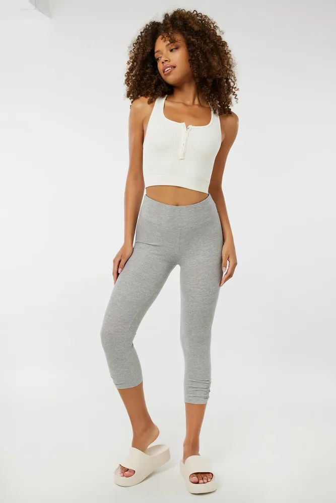 Ardene Ruched Leg Cropped Leggings in Grey, Size, Polyester/Spandex