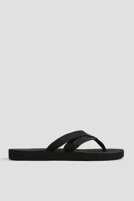 Ardene Double V Strap Sandals in | Size