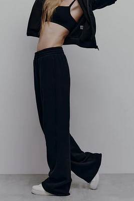Ardene MADESOFT Fleece Straight Leg Sweatpants in Ash Black | Size | Polyester/Cotton | Eco-Conscious