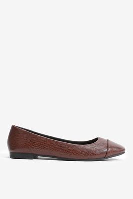 Ardene Snake-Embossed Flats in Brown | Size | Faux Leather/Rubber