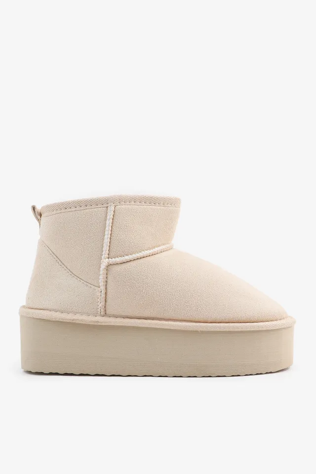 ardene uggs