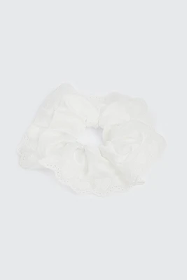 Ardene Heart Eyelet Scrunchie in White