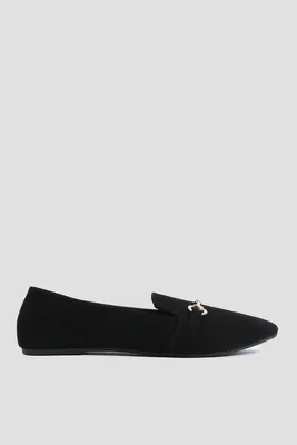 Ardene Pointy Loafers with Chain Detail in Black | Size | Faux Leather/Faux Suede