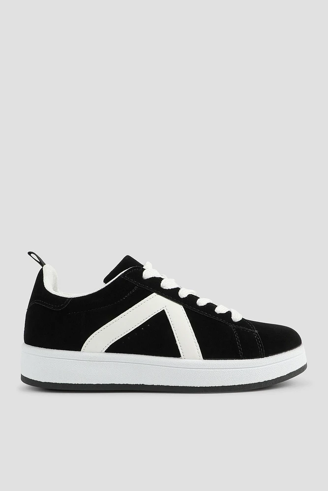 Ardene Contrast Laced Sneakers in | Size