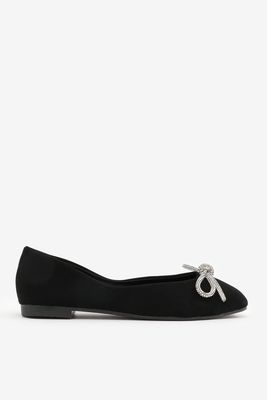 Ardene Ballet Flats with Shiny Bow in Black | Size | Faux Suede/Rubber