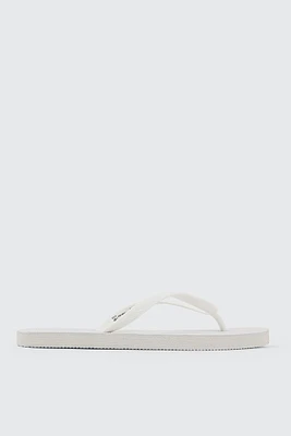Ardene Solid Flip-Flops Sandals in | Size | Eco-Conscious