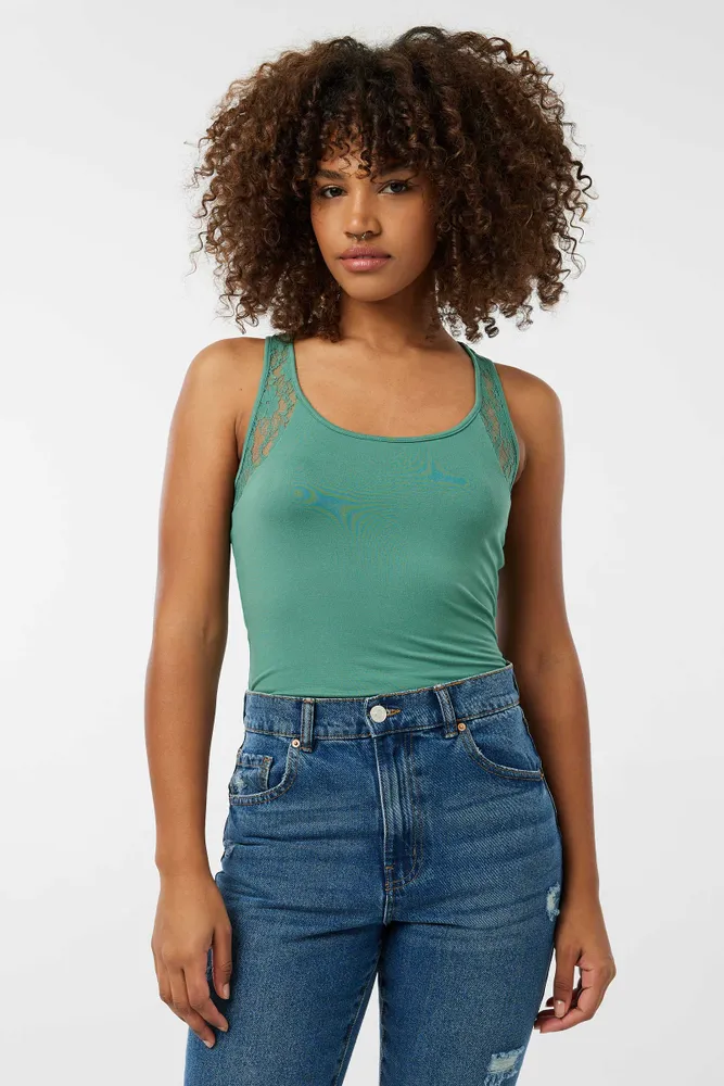 Basic Ultra-Cropped V-Neck Tank | Ardene