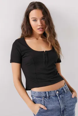 Ardene Cropped Hook and Eye Top in | Size | Polyester/Spandex