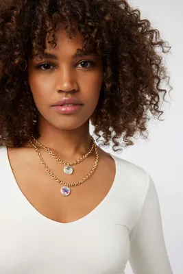 Ardene 2-Pack Necklaces with Painted Pearl Pendants in Gold