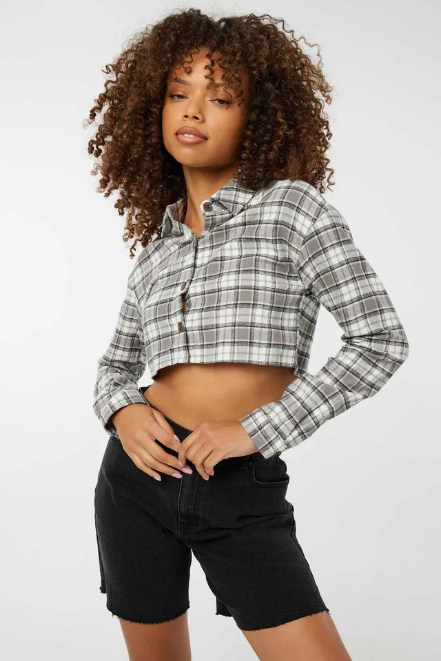 Ardene Ultra Cropped Plaid Flannel Shirt in, Size