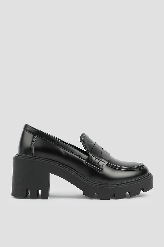 Ardene Lug Sole Loafers in Black | Size | Faux Leather | Eco-Conscious