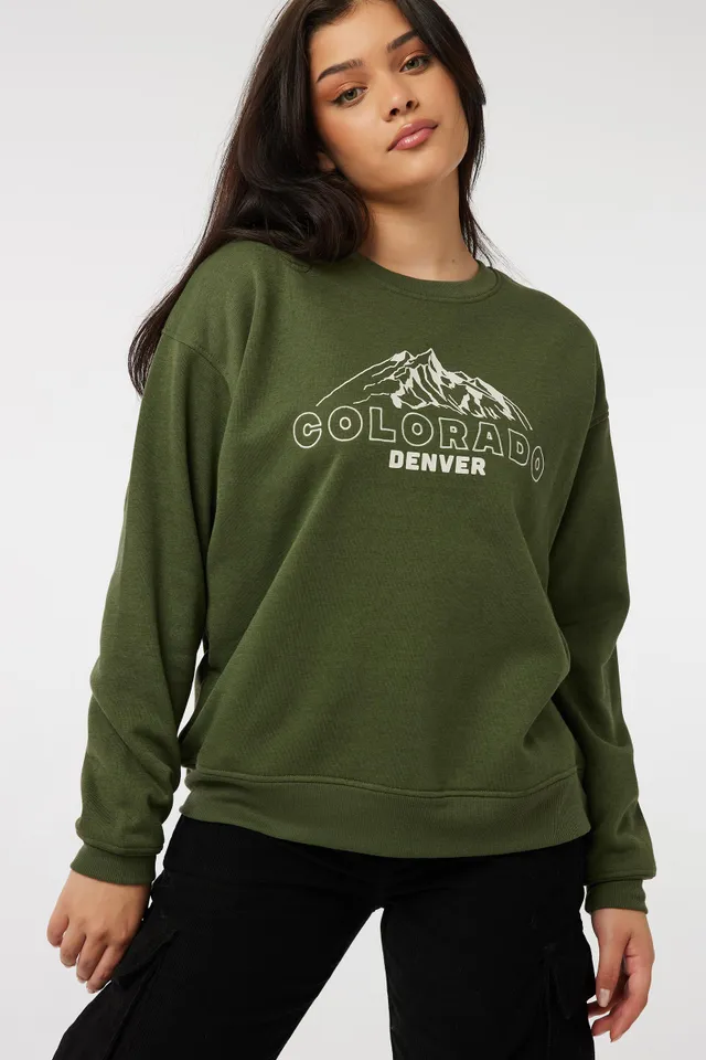 Ardene Mountain Destination Sweatshirt in Dark Green, Size, Polyester/ Cotton, Fleece-Lined