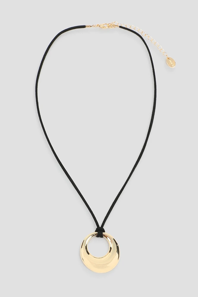 Ardene Faux Suede Cord Necklace with Round Pendant in Gold