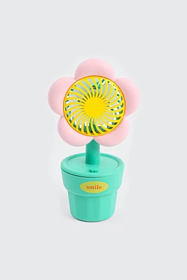 Ardene Flower Fan in Light Green