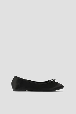Ardene Ballet Flats with Bow in Black | Size