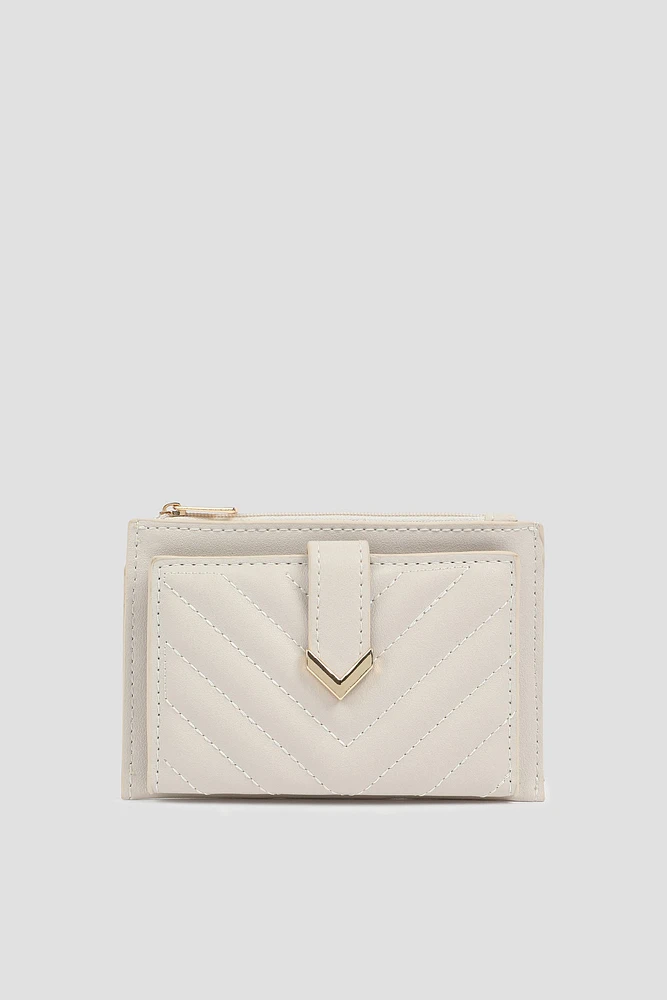 Ardene Quilted Wallet in White | Faux Leather/Polyester