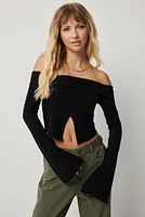 Ardene Off Should Top with Front Slit in | Size | Polyester/Elastane/Viscose