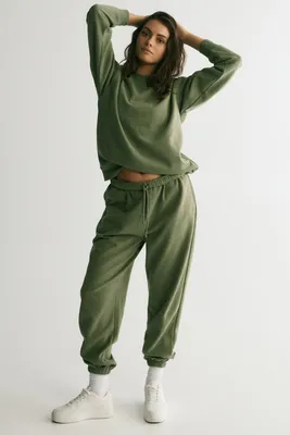Ardene Solid Baggy Sweatpants in Khaki | Size | Polyester/Cotton | Fleece-Lined | Eco-Conscious
