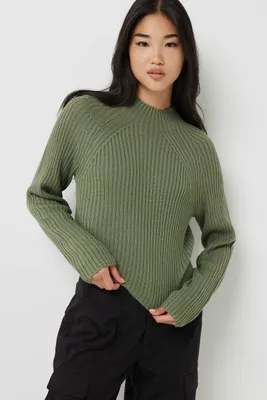 Ardene Crop Raglan Sweater in Khaki | Size | 100% Acrylic
