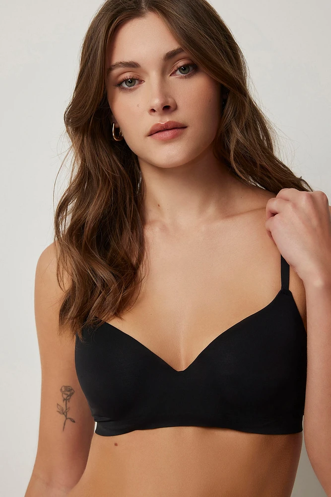 Ardene Invisible Push-Up Bra in | Size | Nylon/Elastane | Microfiber