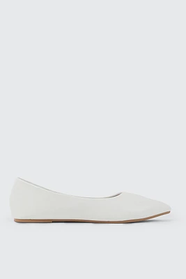 Ardene Classic Pointy Flats in | Size | Eco-Conscious