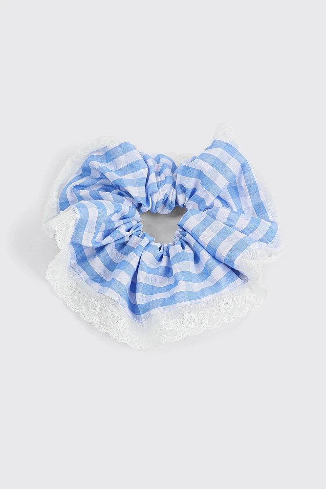Ardene Lace Trim Gingham Scrunchie in Light Blue