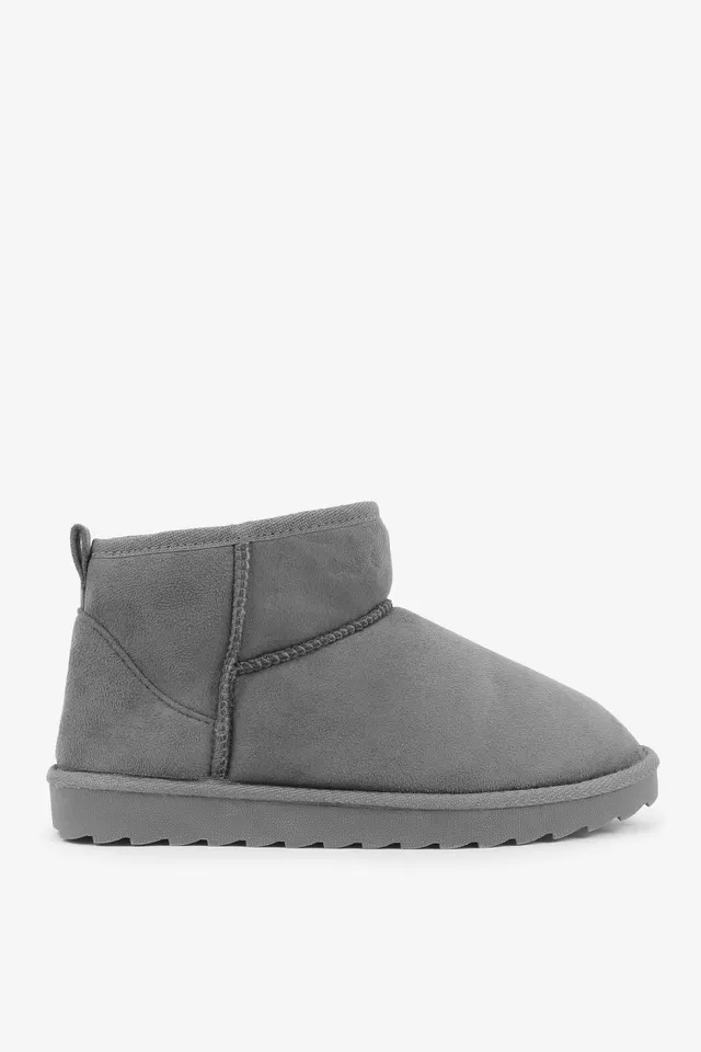 ardene uggs