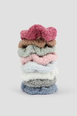 Ardene 8-Pack Sherpa Scrunchies in Light Pink