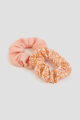 Ardene 2-Pack Floral & Solid Scrunchies in Orange