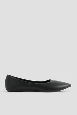 Ardene Classic Pointy Flats in | Size | Faux Leather | Eco-Conscious