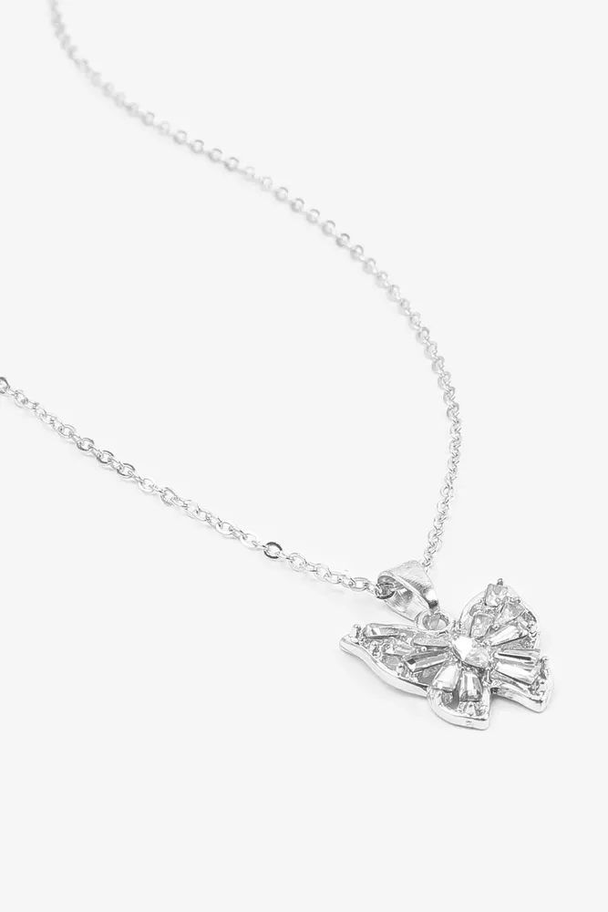 Ardene Embellished Butterfly Chain Necklace in Silver