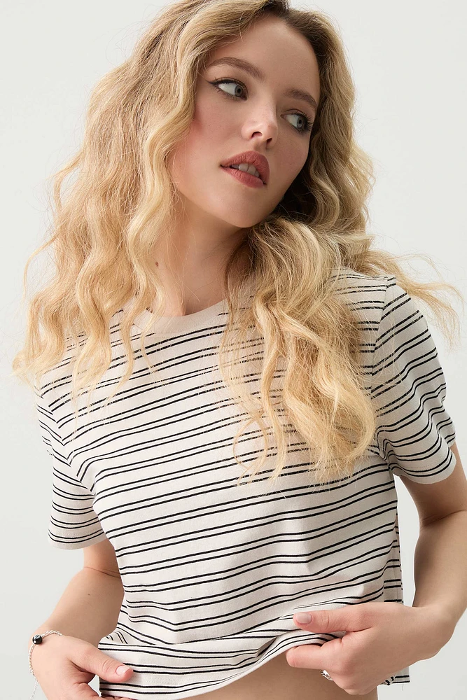 Ardene Printed Crop T-Shirt in Beige | Size | 100% Cotton