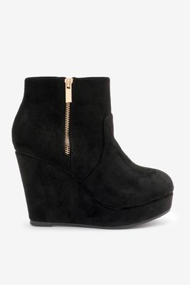 Ardene Faux Suede Wedge Booties in Black | Size 10 | Faux Suede/Rubber