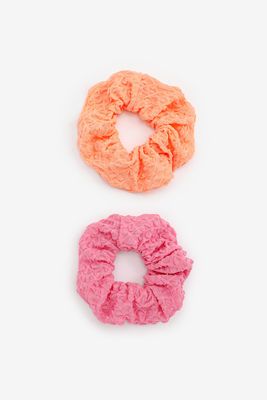 Ardene 2-Pack of Textured Scrunchies | Polyester