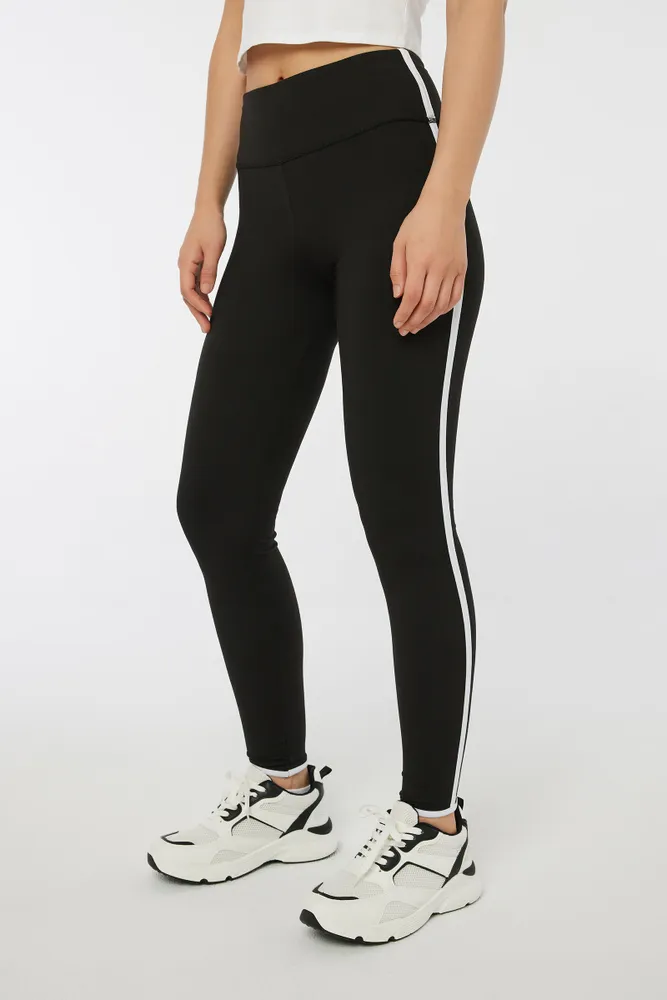 Ardene Super Soft Contrast Stripe Leggings in Black, Size XS, Polyester/Spandex