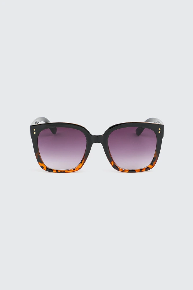 Ardene Oversized SquareTortoiseshell Sunglasses