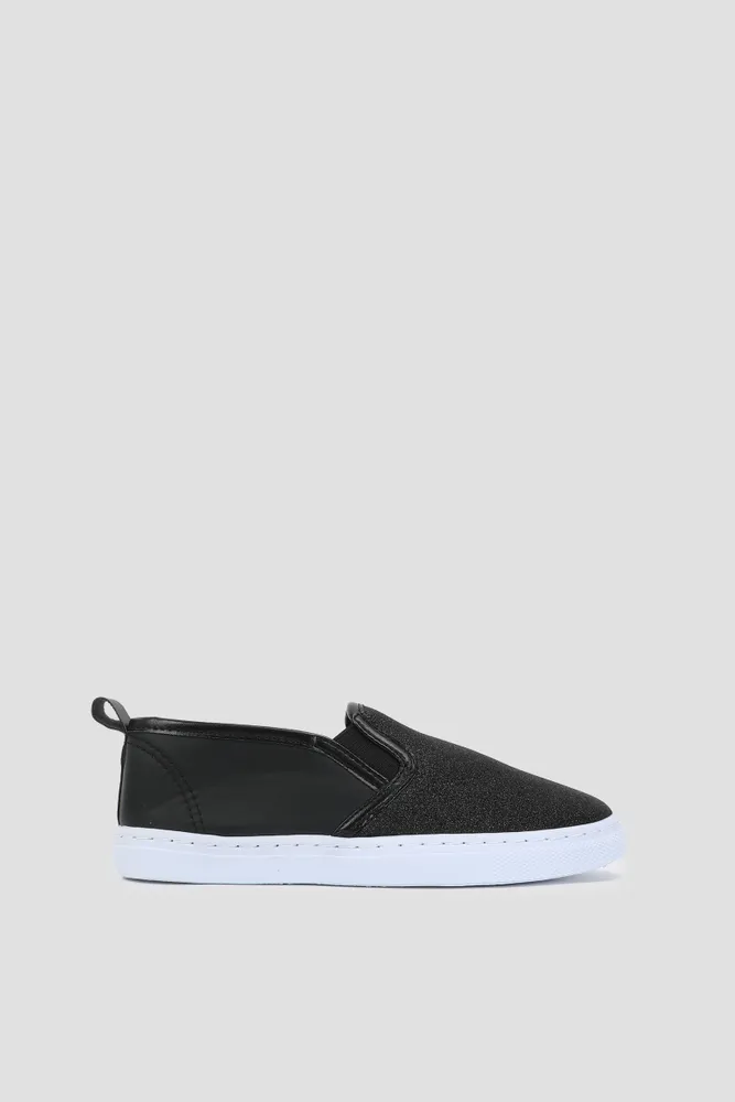 Ardene Kids Printed Slip On Sneakers in | Size