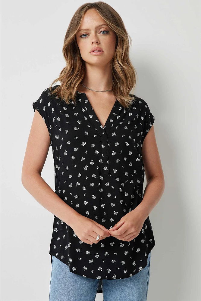 Ardene Basic Floral Dolman Cap Sleeve Tunic in Black | Size | Viscose | Eco-Conscious | 100% Recycled