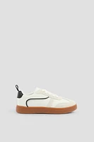 Ardene Kids Retro Sneakers in White | Size