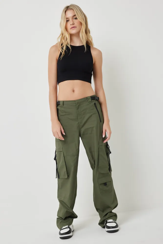 Ardene Regular Rise Cargo Parachute Pants in Khaki, Size