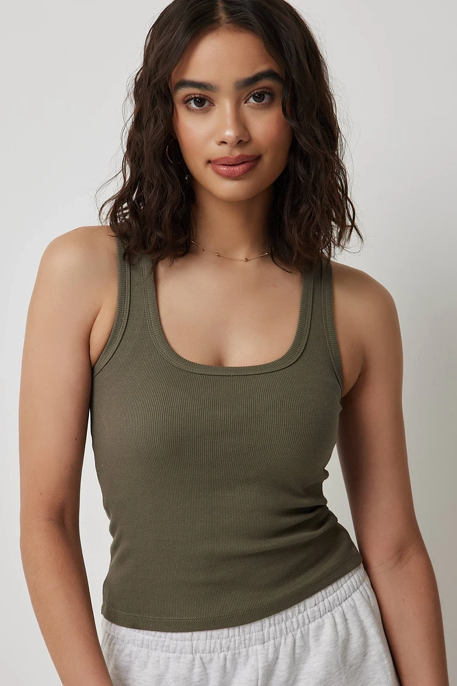 Ardene Basic Scoop Neck Tank Top in Dark Green | Size Large | Cotton/Elastane