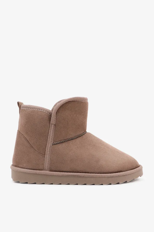 ardene uggs