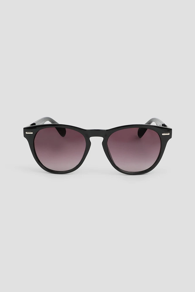 Ardene Wayfarer Sunglasses in Black