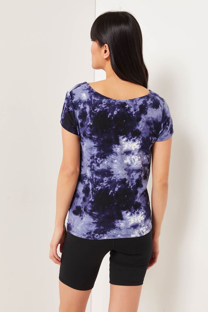 T-shirt torsadé tie-dye