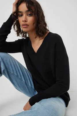 Ardene Horizontal Ribbed V-Neck Sweater in Black | Size Small | Polyester/Rayon/Nylon
